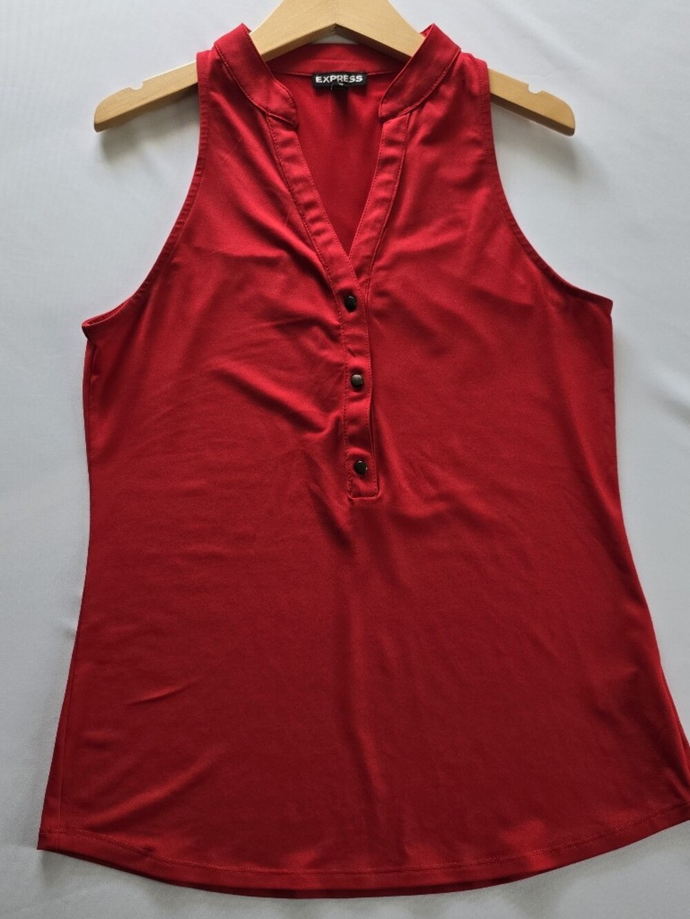 Express Women’s Red Henley Sleeveless Tank Size XS